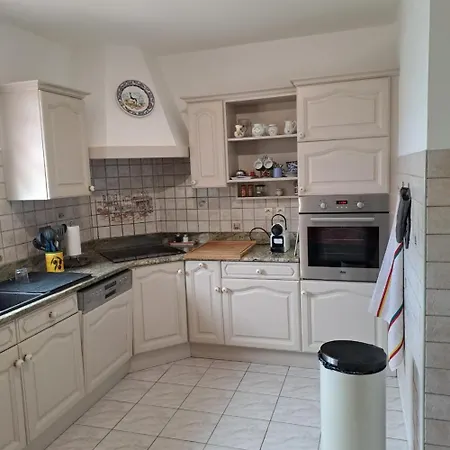 Prázdninový dům Maison De Avec 4 Chambres-piscine-clim-wifi *