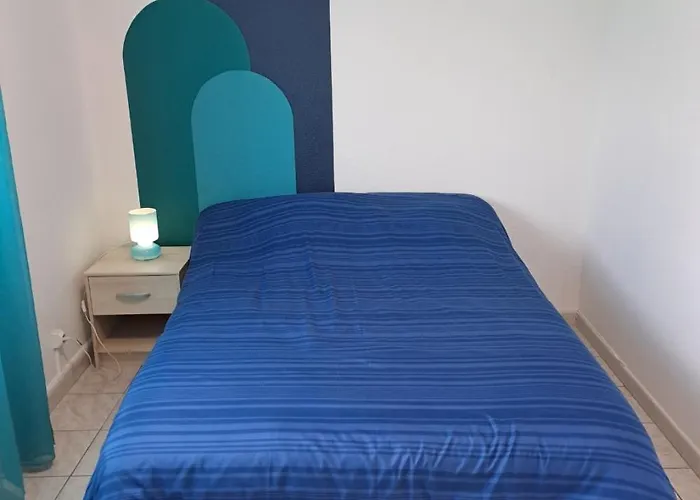 Prázdninový dům Maison De Avec 4 Chambres-piscine-clim-wifi